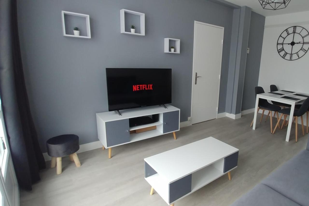 Appartement T3 Au Bord Du Centre - Fêtes Interdites